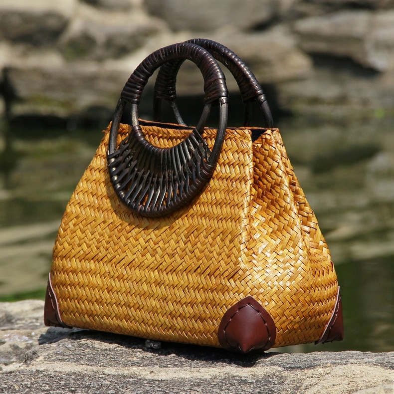 Thai version of the straw bag women's hand bag fashion retro vase vine bag travel beach bag bamboo wood handle handbag