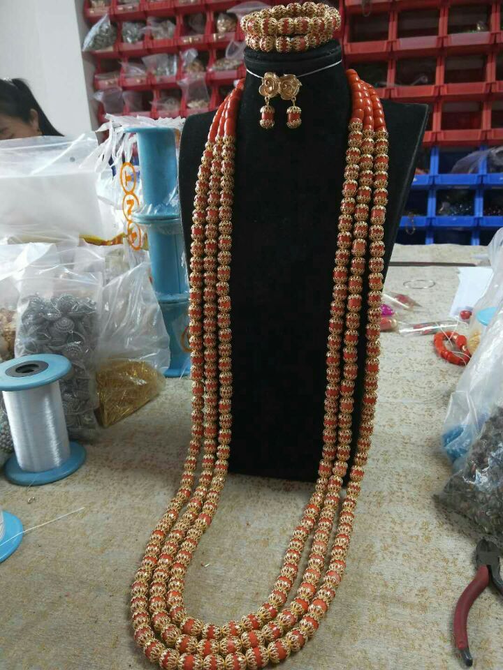 Luxury 3 Layers Red Coral Nigerian Wedding African Beads Jewelry Set 45 inches Gold and Coral Long Statement Necklace Set CNR853