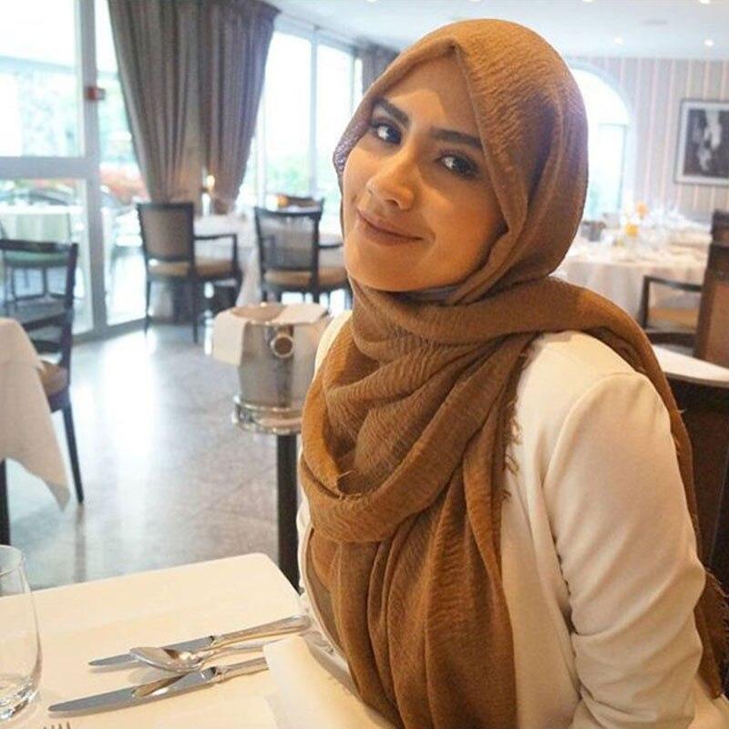 2019 fashion bubble plain cotton scarf fringes women soft solid wrinkle muffler shawl pashmina wrap muslim crinkle hijabs stoles
