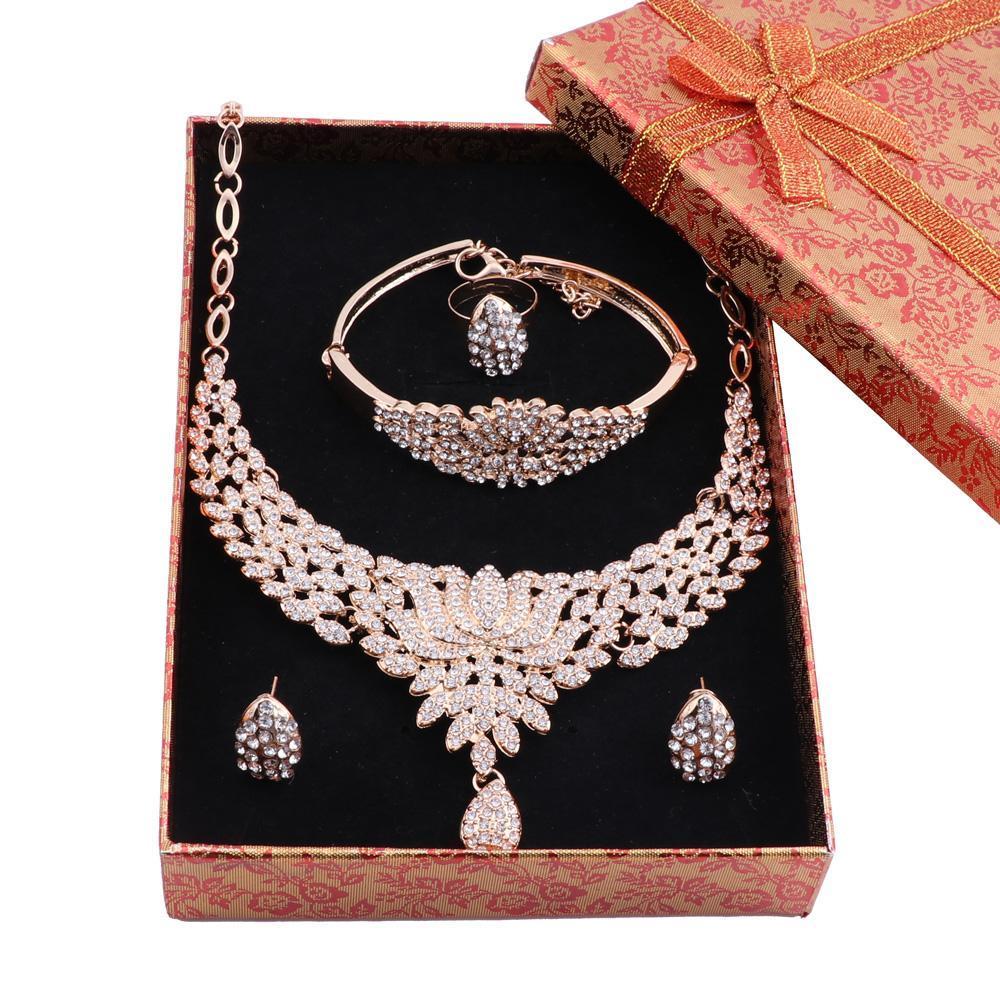 Bridal Gift Nigerian Wedding African Beads Jewelry Set Fashion Dubai Full Crystal Jewelry Set Costume Design Flower Necklace Set